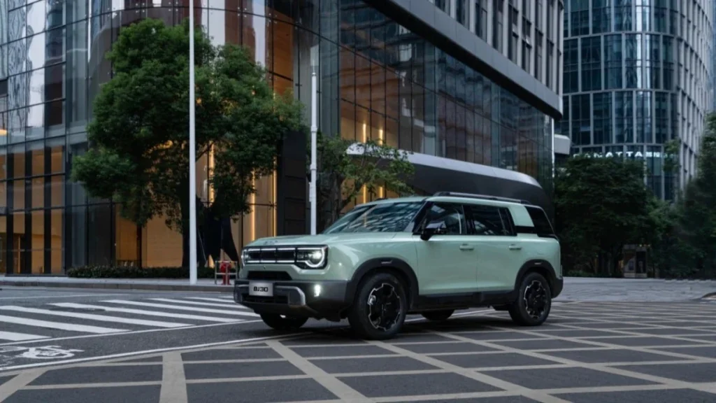 Baic Bj30 Hybrid Awd — foto 3