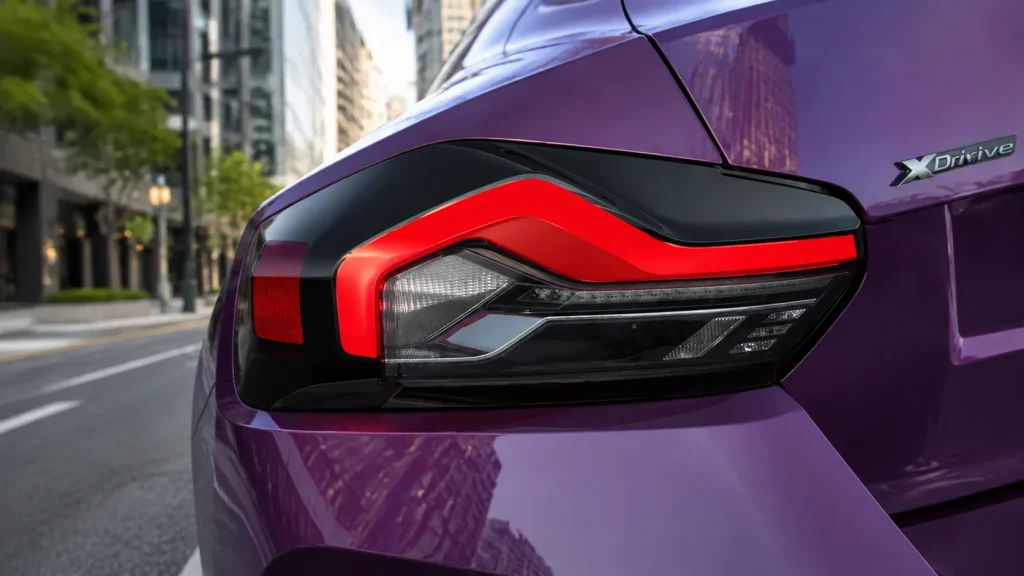 BMW 2 Series Coupe 220i Coupe M Sport — foto 2