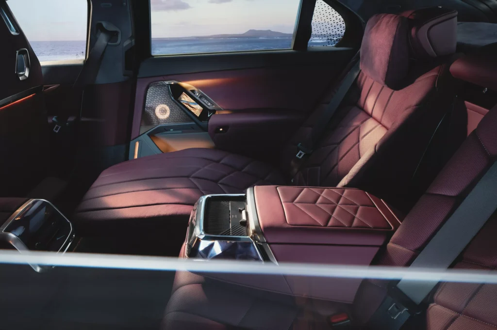 BMW 7 Series Sedan 735i M Sport — foto 6