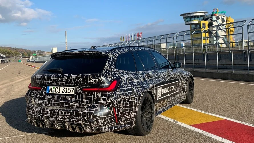 BMW M3 Touring Competition M Xdrive — foto 1