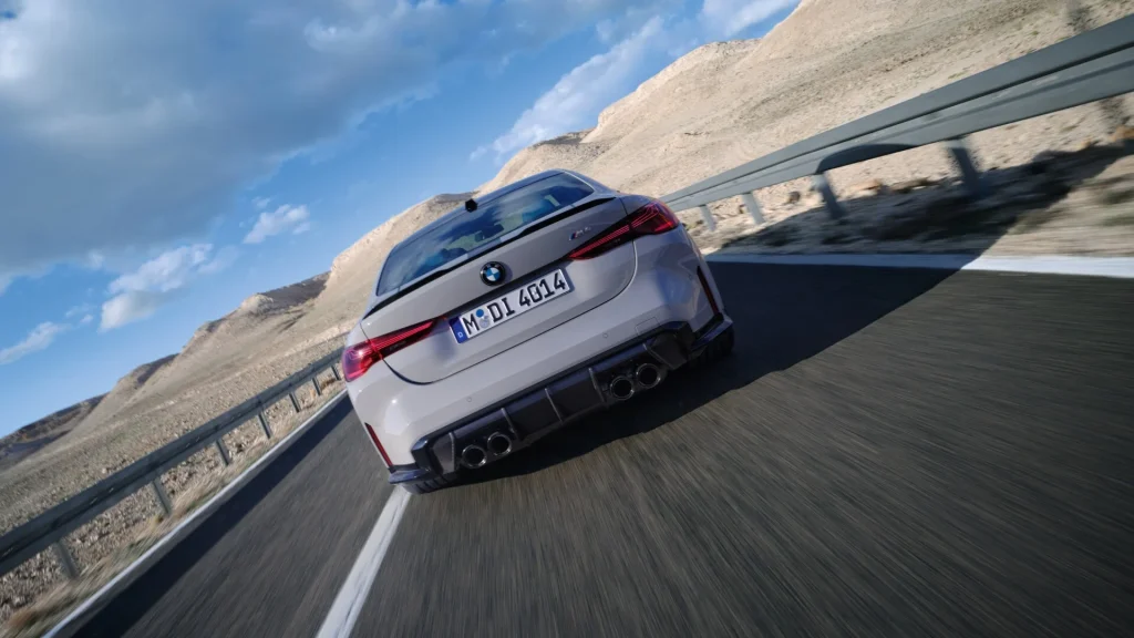 BMW M4 Coupe Competition M Xdrive — foto 6