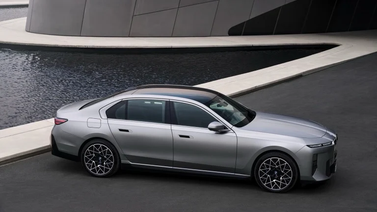 BMW I7 Xdrive60 Gran Lusso — foto 4