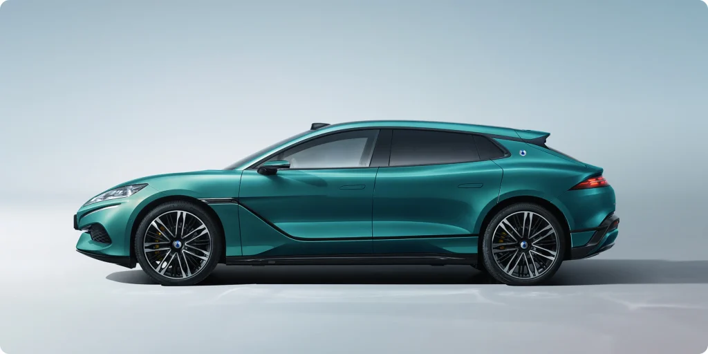 BYD Denza Z9 Gt EV — foto 3