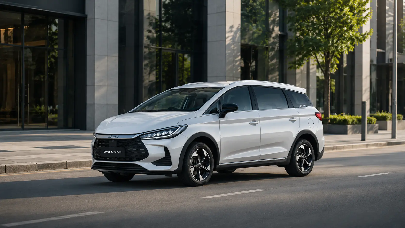 BYD M6 Dm Cross Advanced