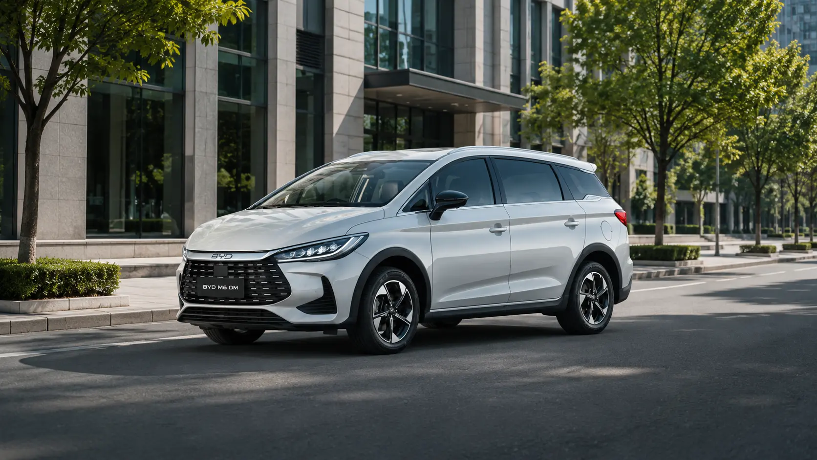 BYD M6 Dm Cross Superior