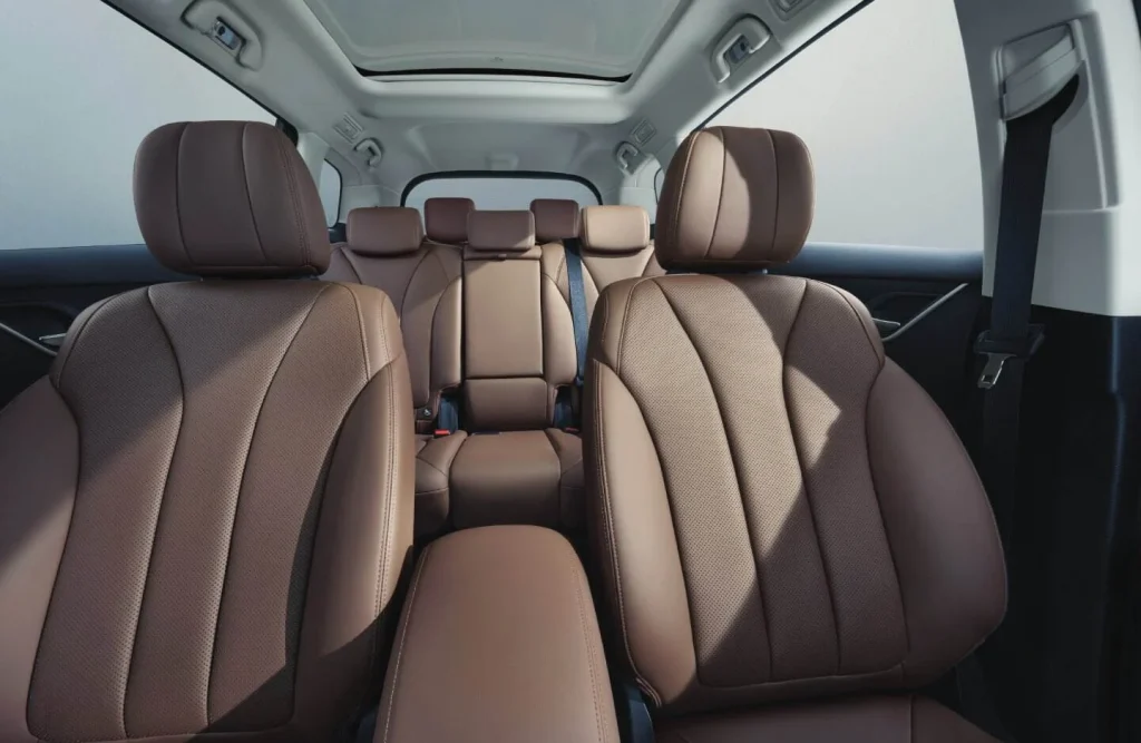 BYD M6 Standard 7 Seater — foto 5
