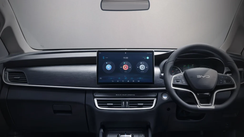 BYD M6 Standard 7 Seater — foto 6