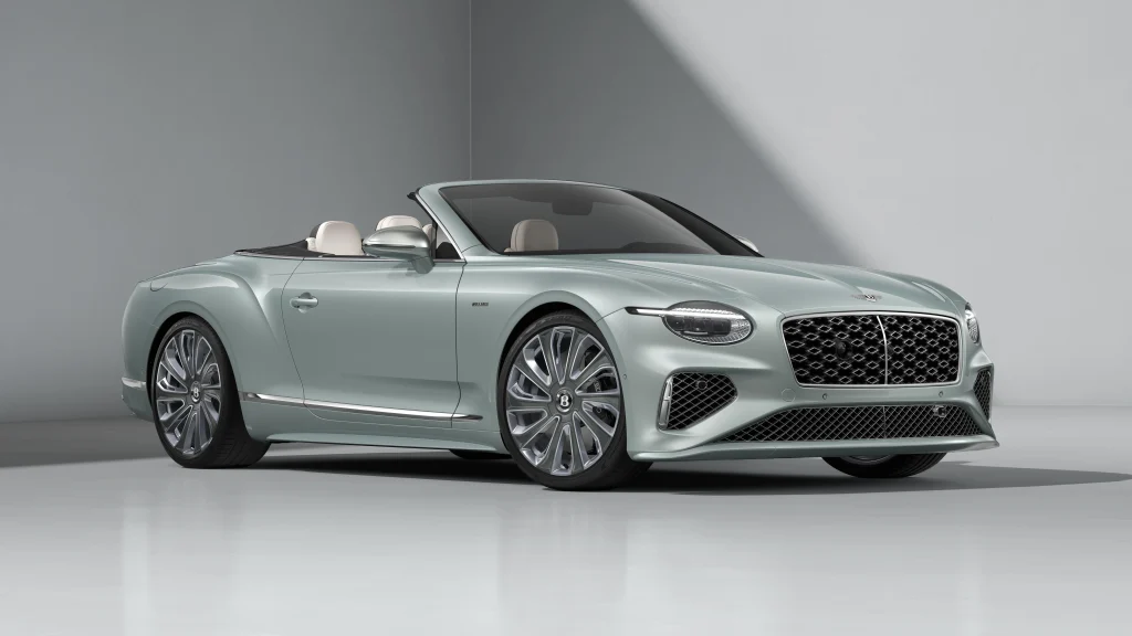 Bentley Continental GT V8 Mulliner Convertible — foto 1