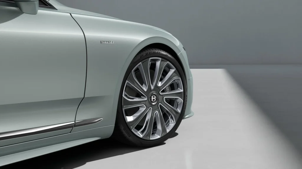 Bentley Continental GT V8 Mulliner Convertible — foto 5