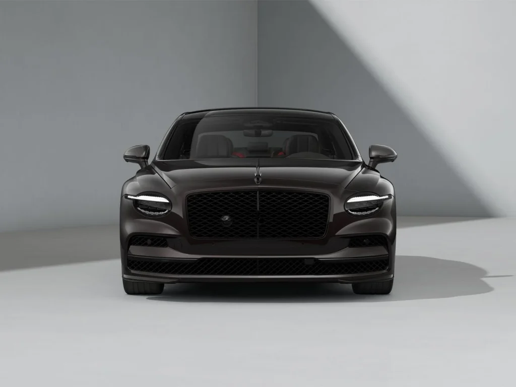 Bentley Flying Spur 6.0L W12 — foto 1