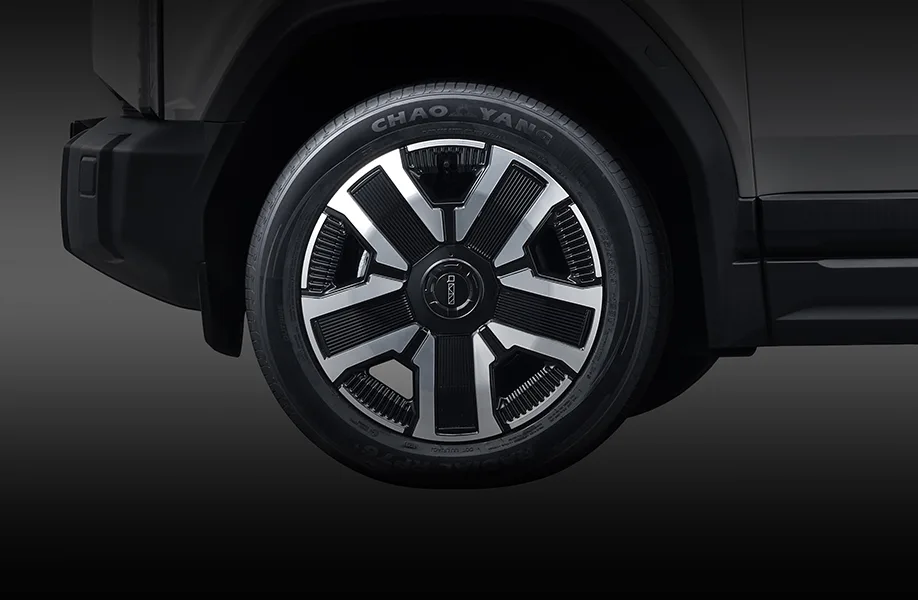 Chery J6 RWD Phantom Edition — foto 4