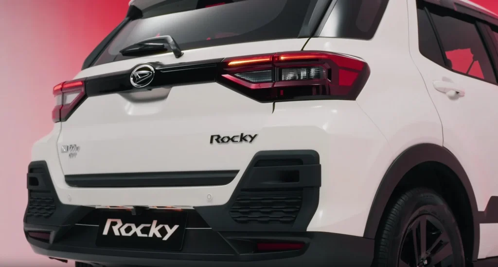 Daihatsu Rocky 1.2 M CVT — foto 3