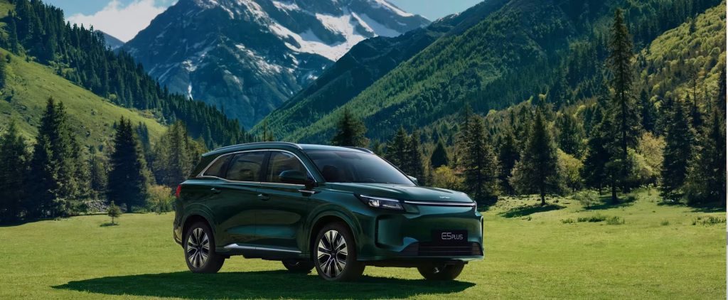 DFSK E5 Plus PHEV — foto 1