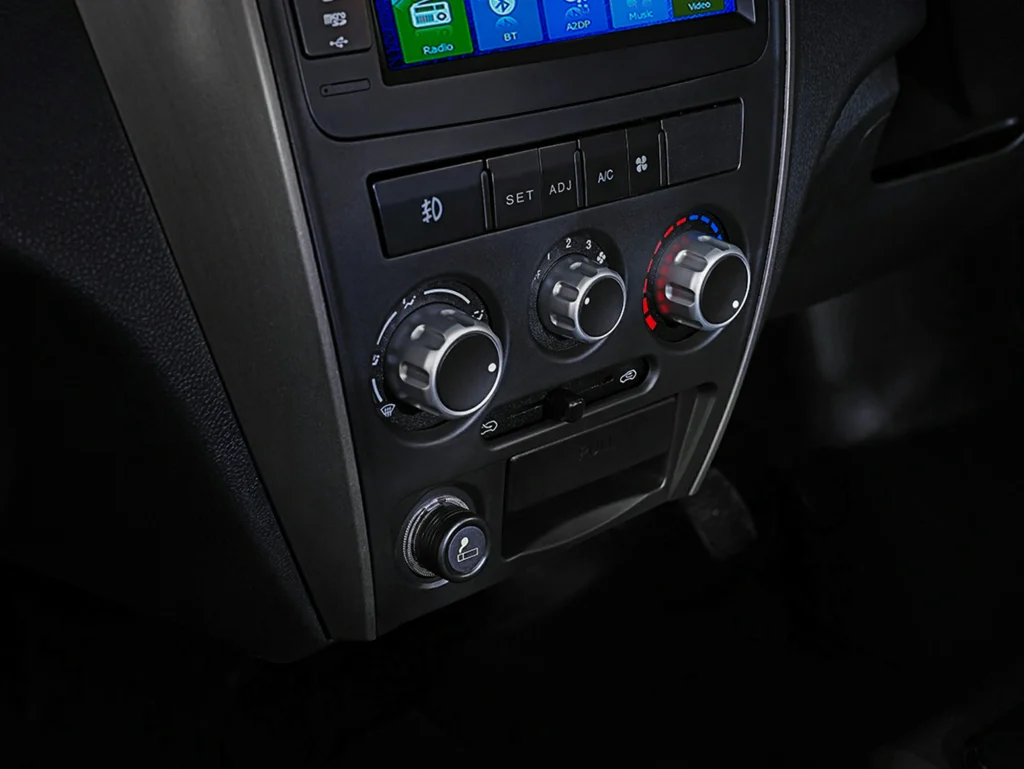 DFSK Gelora Electric E-BV — foto 4