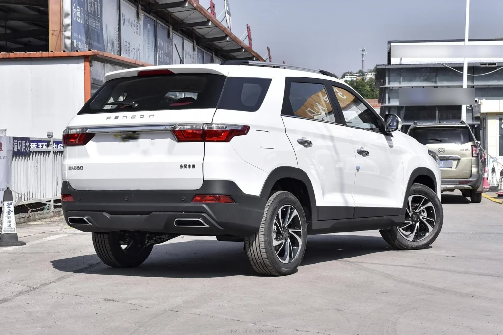 DFSK Glory 560 1.5L Turbo CVT L-Type — foto 4