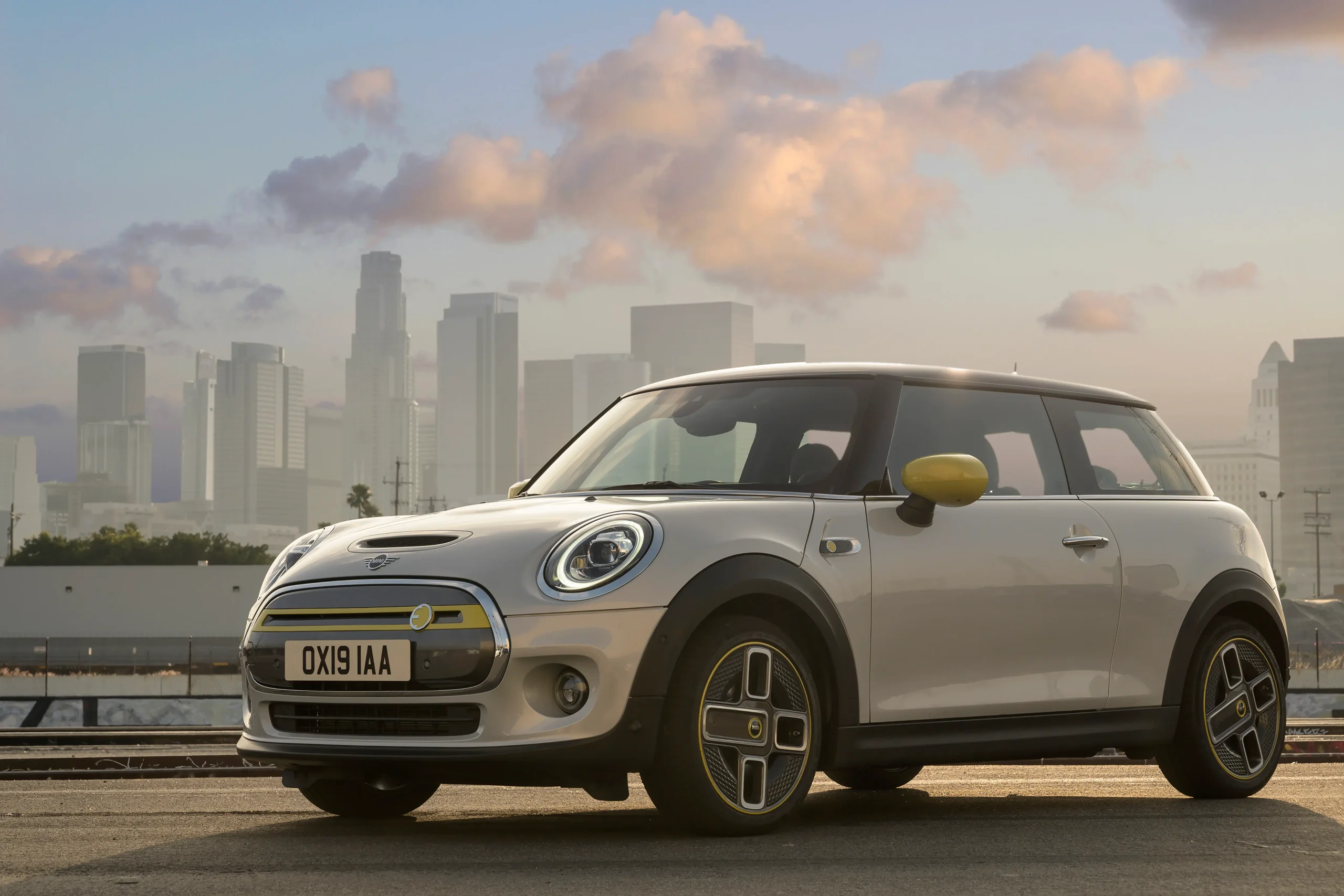 MINI Electric 32.6 kWh