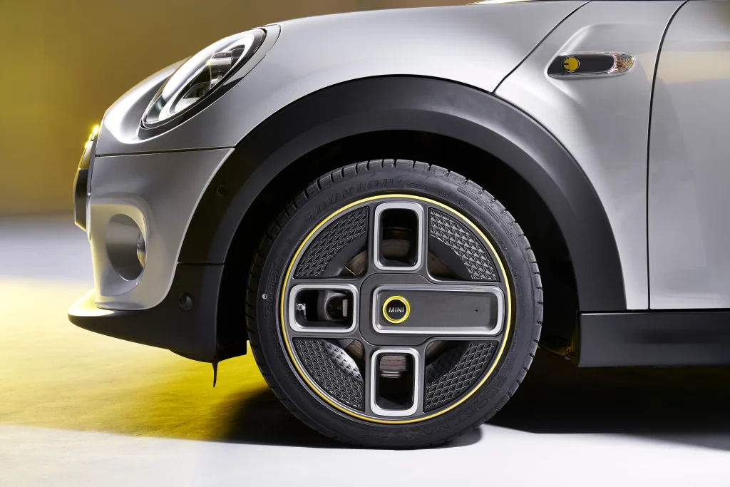 MINI Electric 32.6 kWh — foto 4