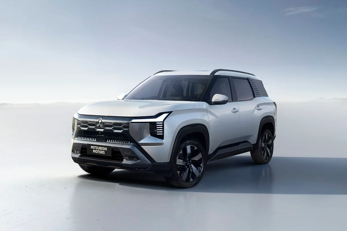 Mitsubishi Destinator Exceed CVT