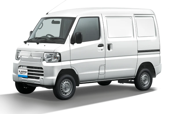 Mitsubishi L100 EV Two-Seater Blind Van — foto 2