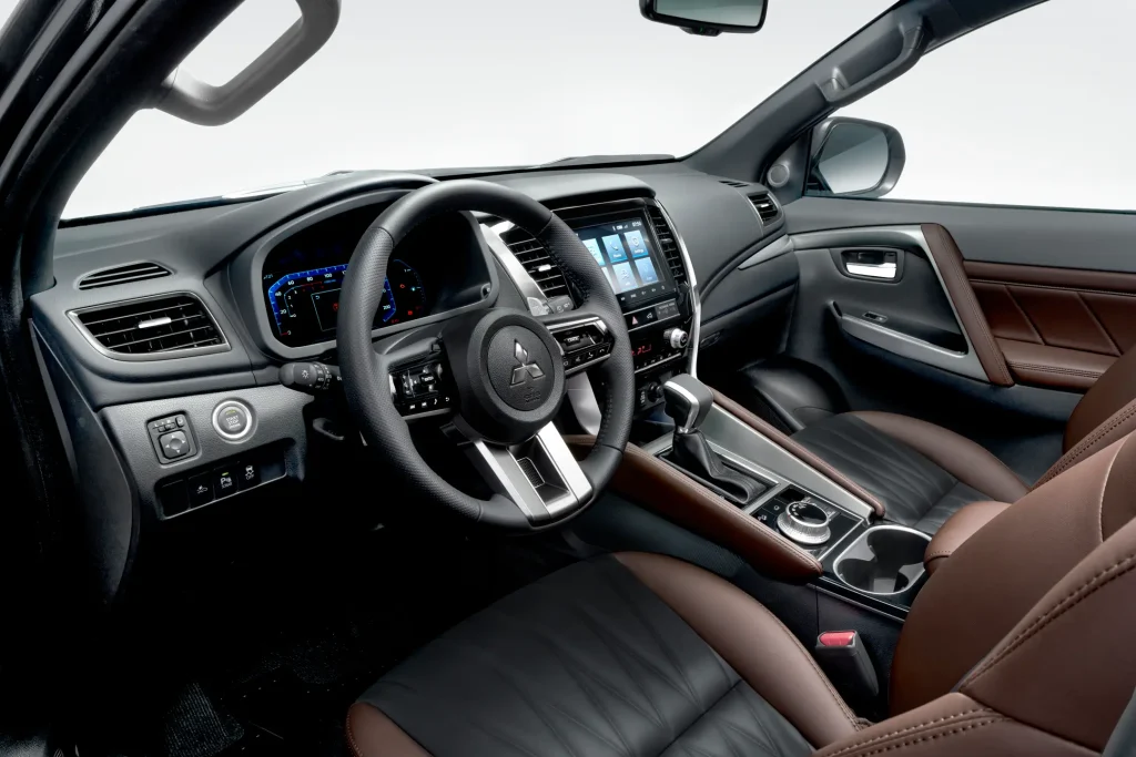 Mitsubishi Pajero Sport GLX MT 4×4 — foto 6