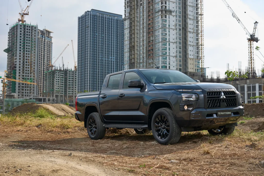 Mitsubishi Triton Double Cab GLS 4×4 MT — foto 2