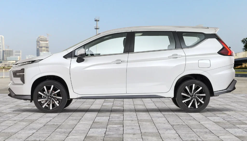 Mitsubishi Xpander Ultimate CVT — foto 2